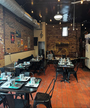 Load image into Gallery viewer, Candle making workshop at The Sugar Shack in Virginia, MN